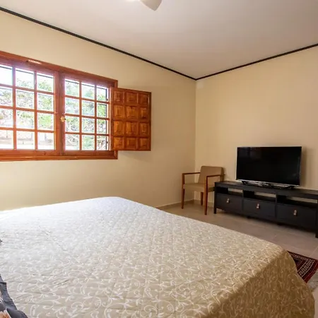 Villa The Mango House *