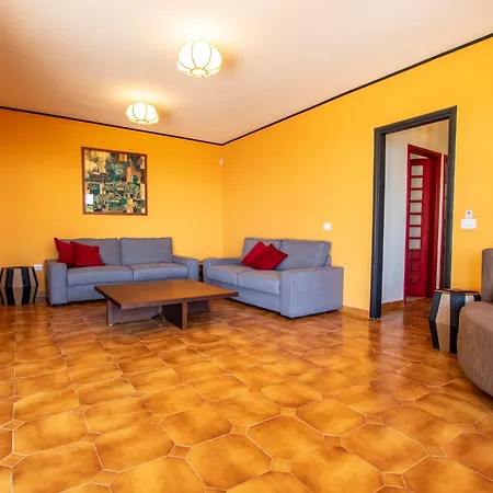 Вилла The Mango House *