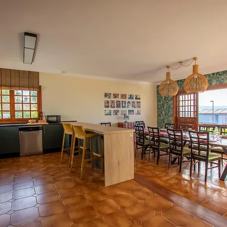 The Mango House Вилла